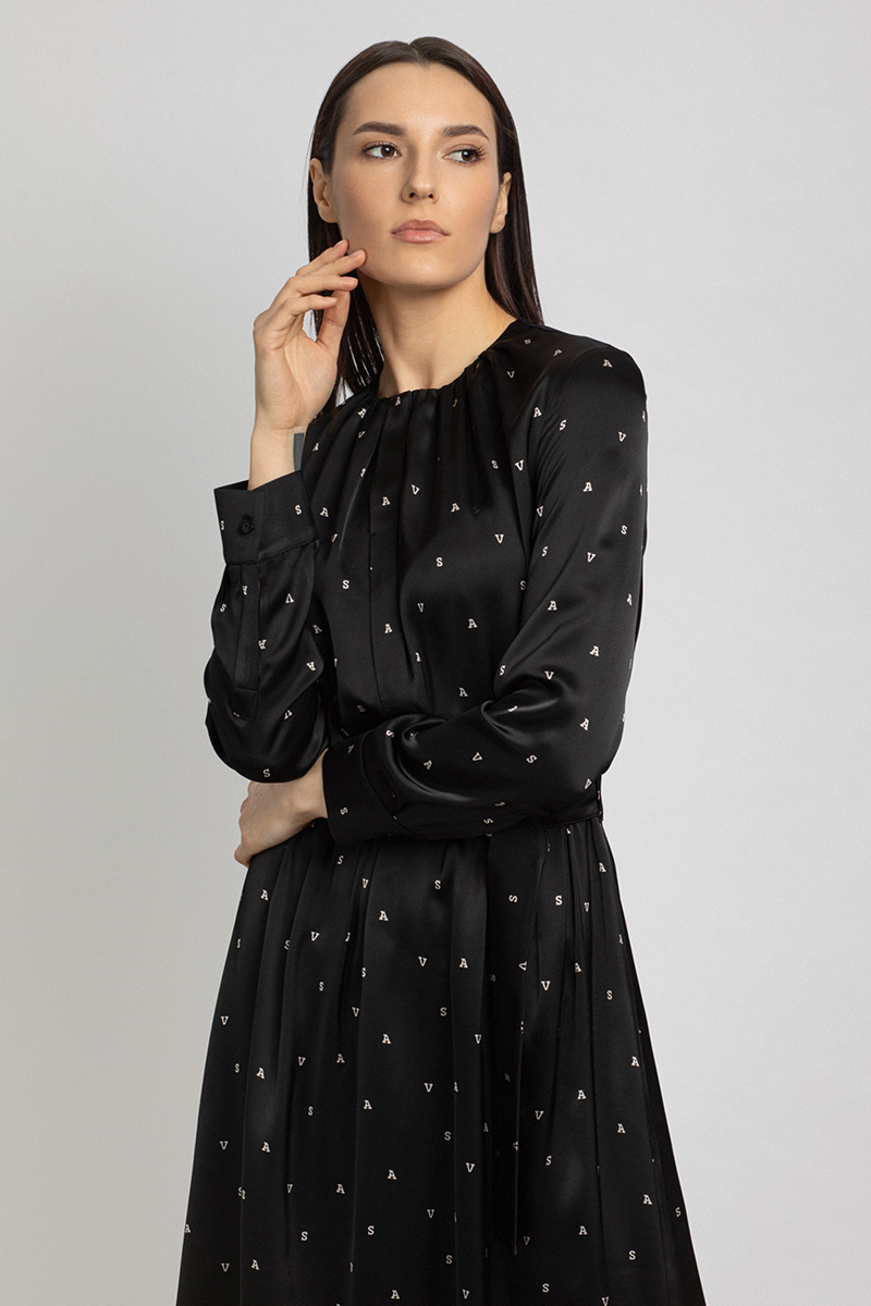 Платье из вискозы с авторским принтом VASSA&Co, Черный, VASSA&Co V219079N-1831C99
Платье из вискозы с авторским принтом VASSA&Co, Черный, VASSA&Co V219079N-1831C99