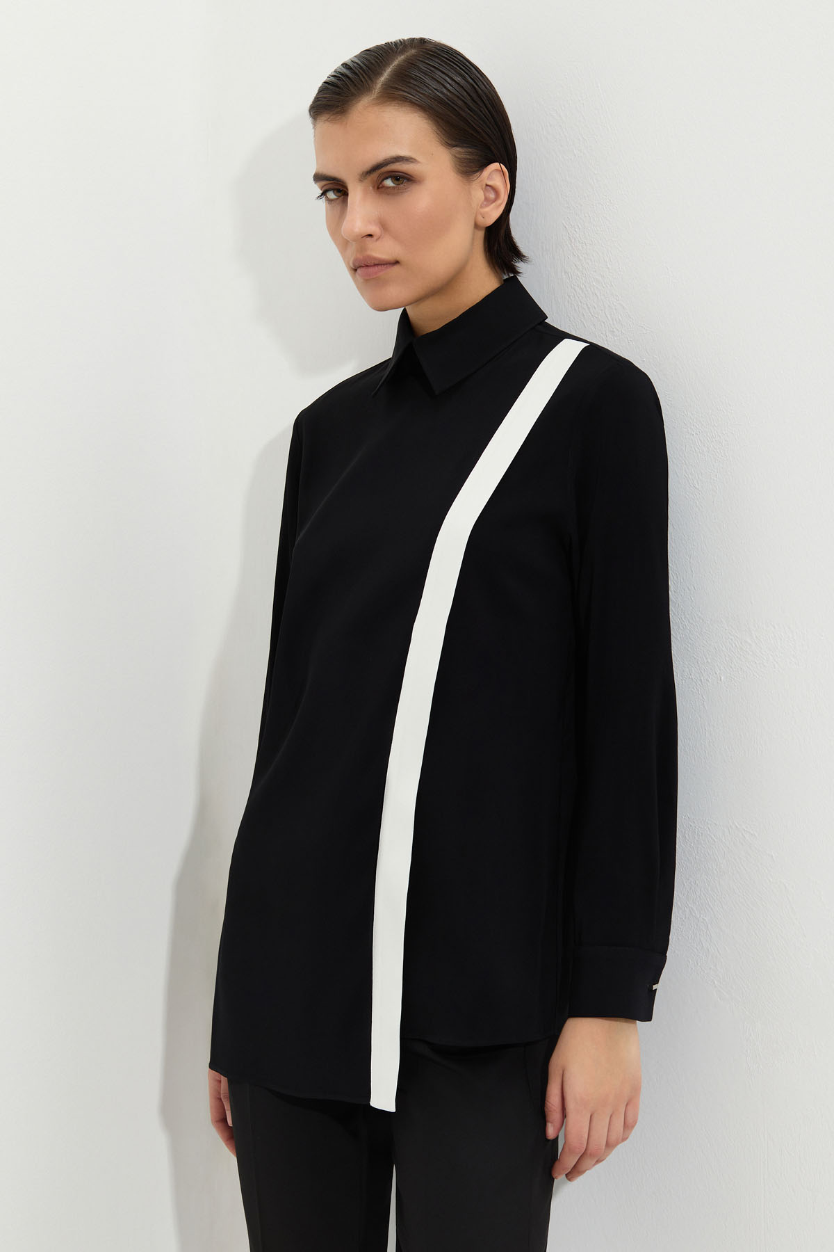 

Дизайнерская блузка VASSA&Co, Черный, VASSA&Co V226567N-1330C99