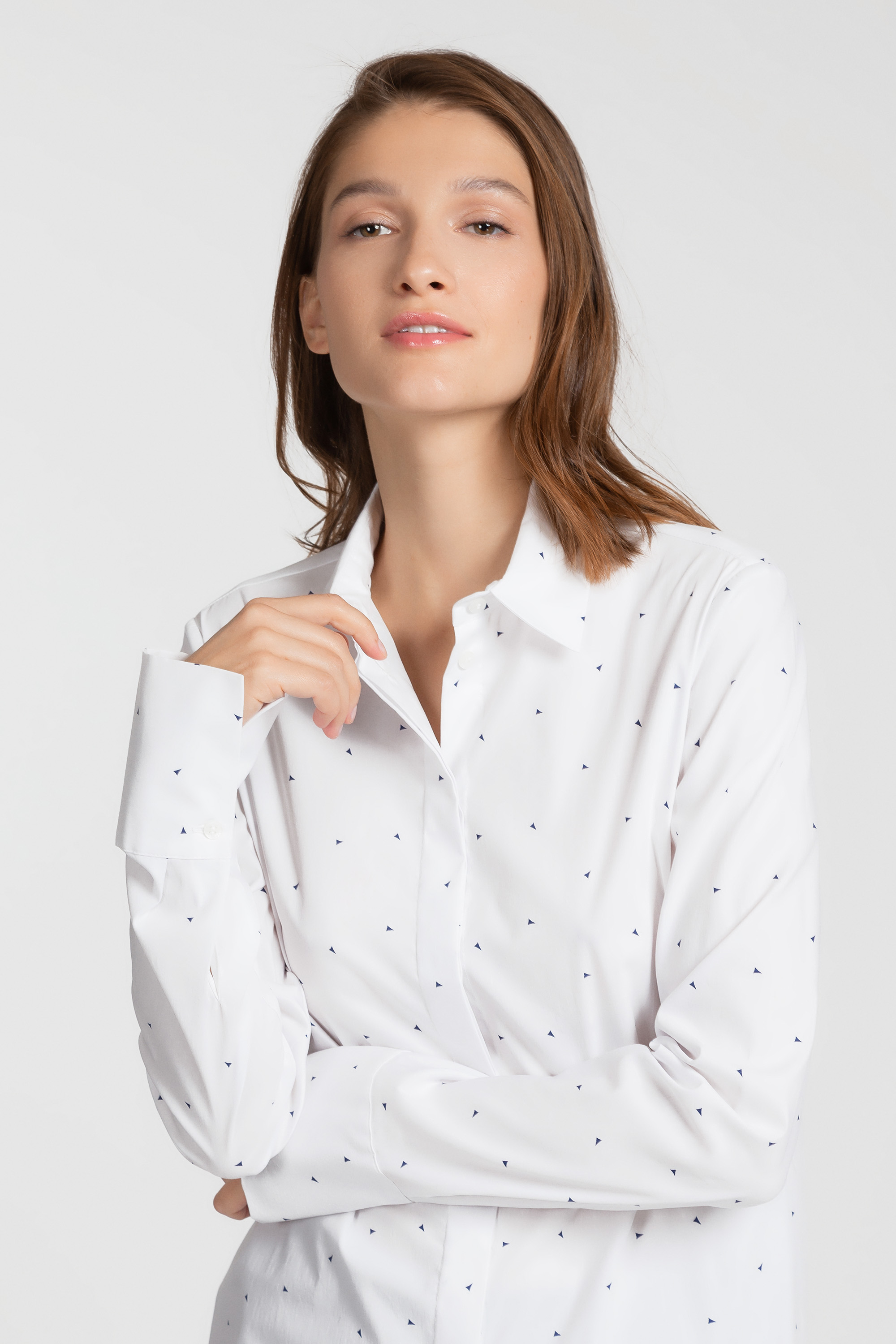 

Блузка с широким манжетом VASSA&Co, Белый, VASSA&Co W186327N-1384C00
