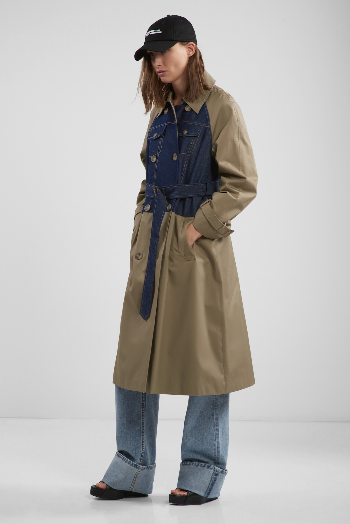 

Двубортный тренч с джинсой VASSA&Co, Хаки, VASSA&Co PLK223004C73