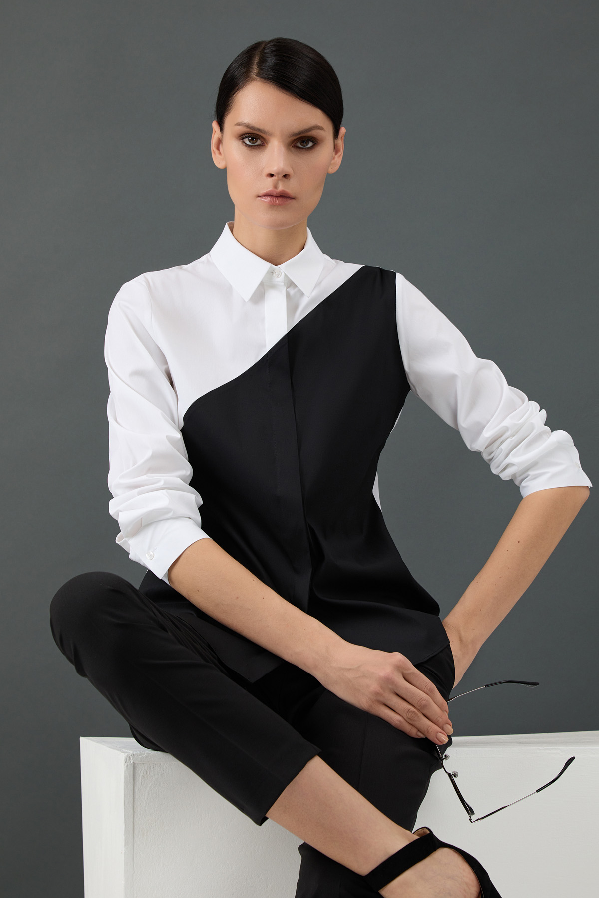 

Блузка c контрастным дизайном VASSA&Co, Белый, VASSA&Co V226533N-1589C00