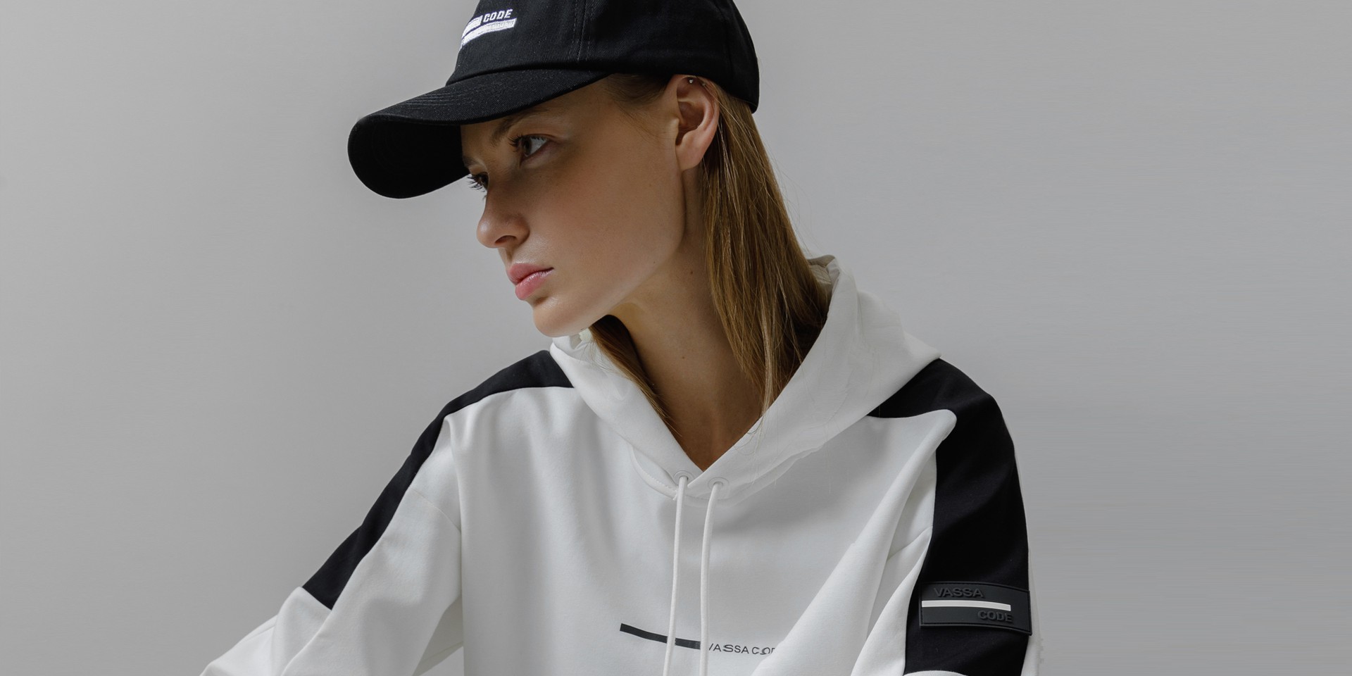 Дизайнерская женская одежда VASSA&Co | Официальный сайт